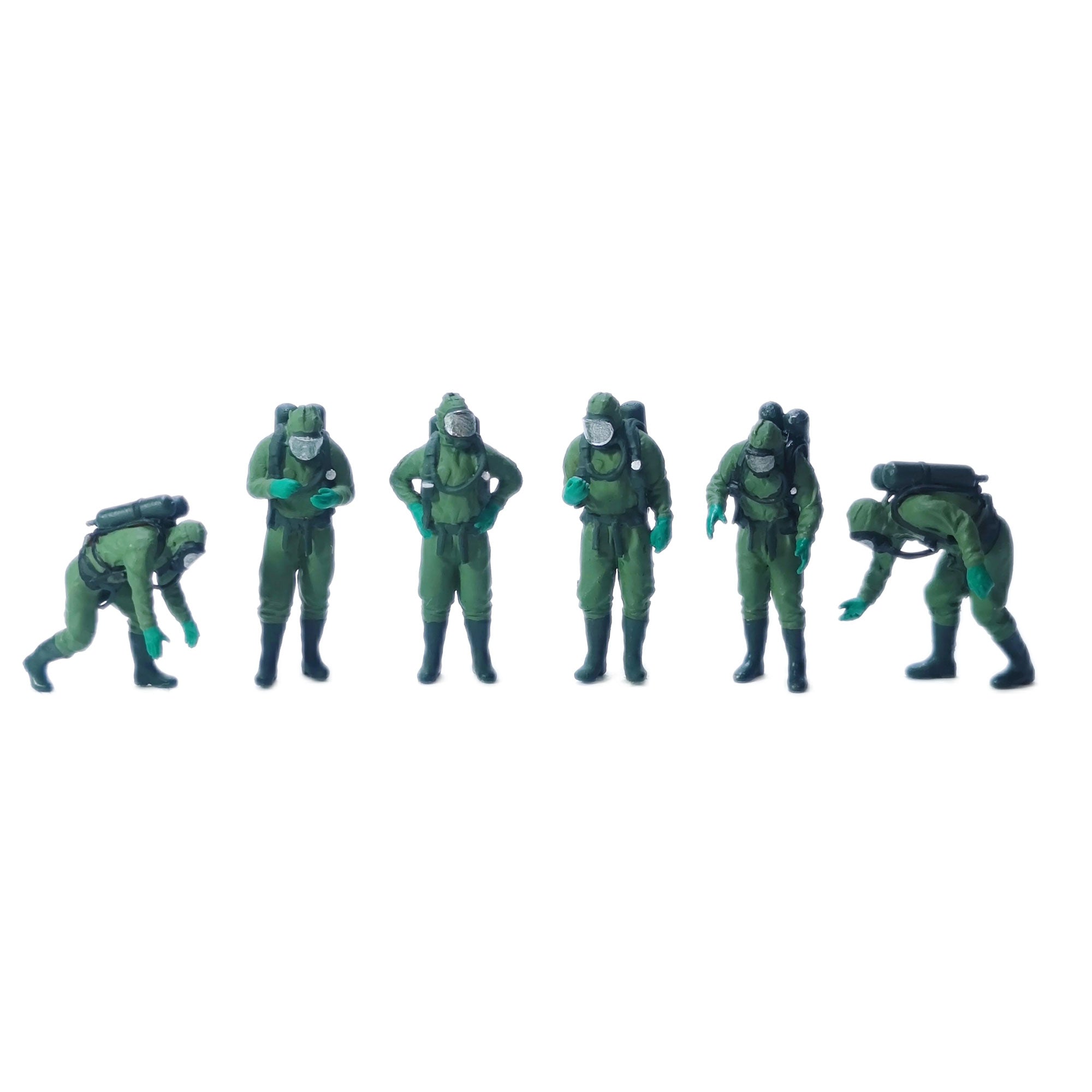 1/64 Figures Men In Protective Suit