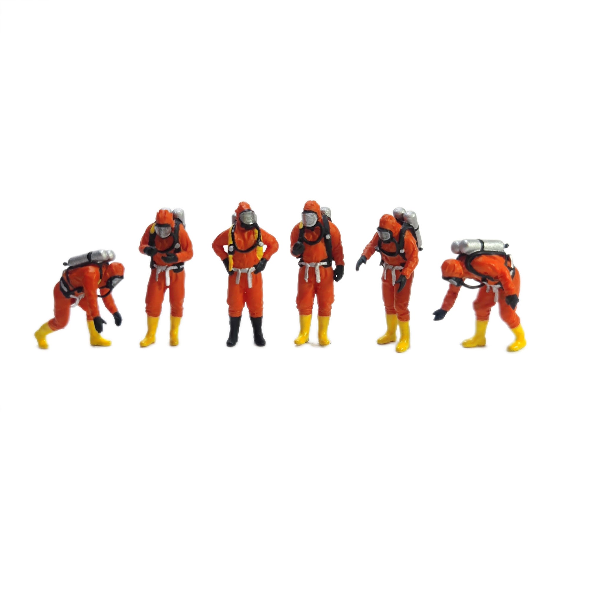 1/64 Figures Men In Protective Suit