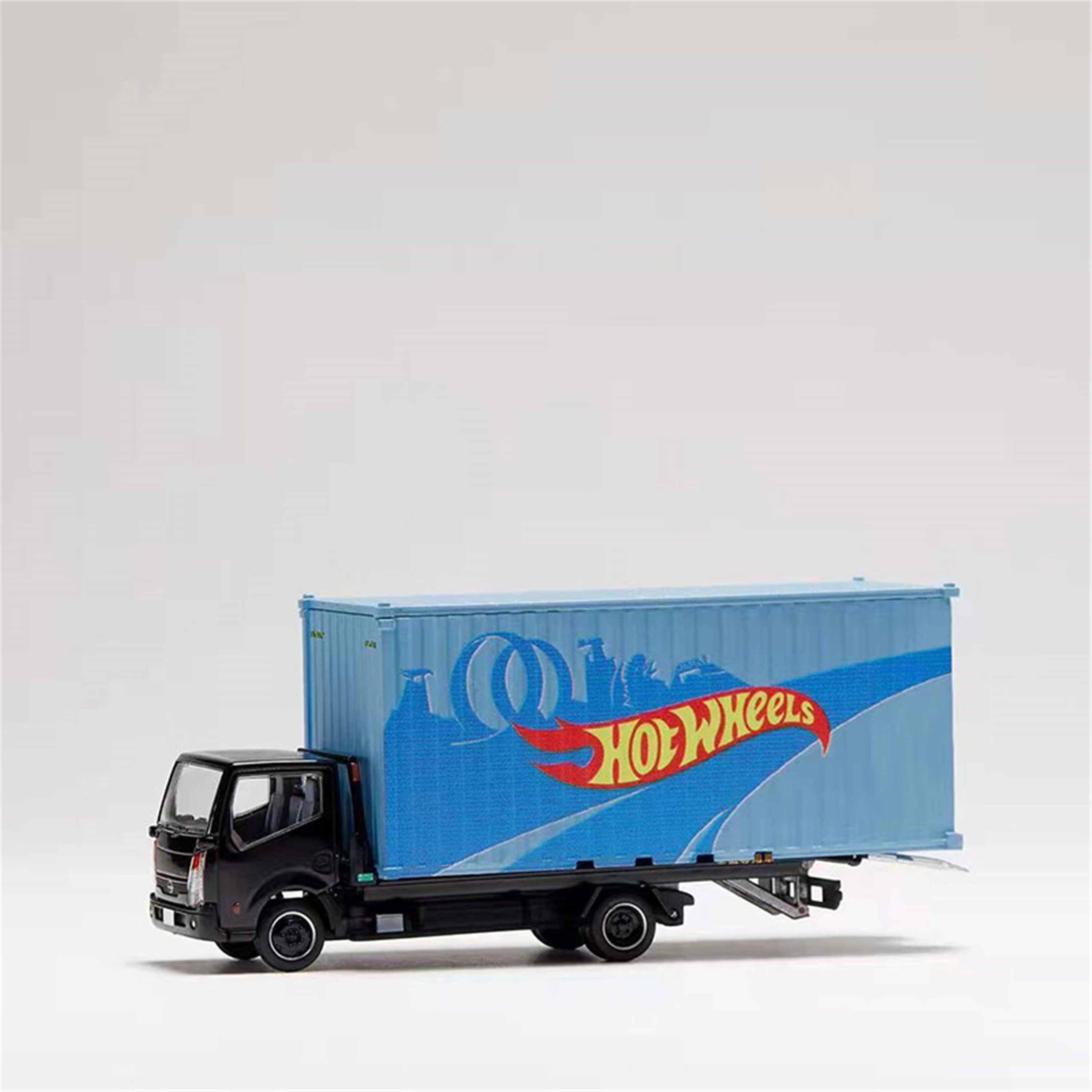 1/64 BRE DATSUN Hotwheels Takara Tomy Container - 164model